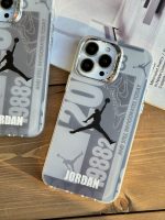 قاب موبایل آیفون نایک جردن لوگو نقره ای 9882 - تصویر 2