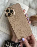 قاب موبایل آیفون چرمی گل شنل داغی - تصویر 2