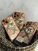 قاب موبایل آیفون باربری وینتیج استایل سگ قهوه ای محافظ لنزدار - تصویر 3