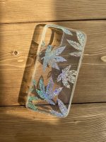 قاب موبایل آیفون برگ نقره ای فلزی - تصویر 2