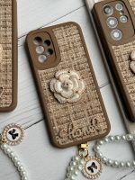 قاب موبایل سامسونگ شنل گل حصیری + بندست - تصویر 3