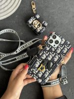 قاب موبایل ( آیفون - سامسونگ ) دیور آویز یک طرفه لوگو فلزی جاکارتی دار - تصویر 2