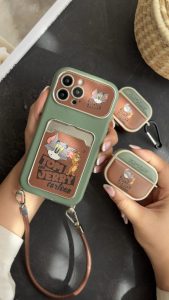 کاور ایرپاد تام و جری سبز و قهوه ای - تصویر 2