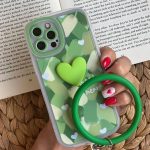 قاب موبایل آیفون تک دل حصیری سبز حلقه دار محافظ لنزدار