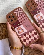 قاب موبایل آیفون بهترین آرزوی خرسی قهوه ای محافظ لنزدار - تصویر 2