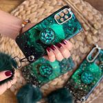 قاب موبایل آیفون ماربل پام پام یشمی نگین دار + پام پام + پاپ سوکت - تصویر 3