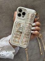 قاب موبایل آیفون شنل کنفی جاکارتی بندست بلند