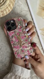 قاب موبایل ( آیفون - سامسونگ ) سن لورن شکوفه گل رز + آویز گل رز