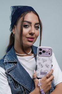 قاب موبایل آیفون گل خودتو دوست داشته باش با بندست - Image 3