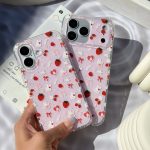 قاب موبایل خرگوش و توت فرنگی - Image 2