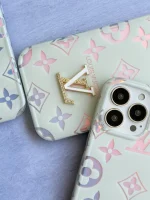 قاب Louis Vuitton هولوگرامی آیفون (کدC2221) - Image 2
