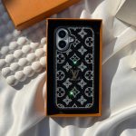 قاب گوشی LV نگین دار - تصویر 6